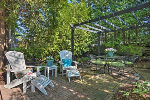 Day Trips to Boyne Mtn! Northwest Michigan Duplex House in Charlevoix