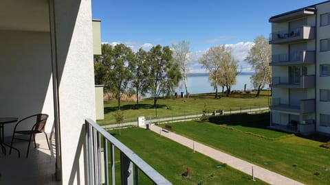 Balcony/Terrace, Lake view