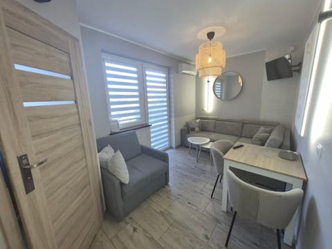 Living room, Photo of the whole room, Seating area, Bedroom
