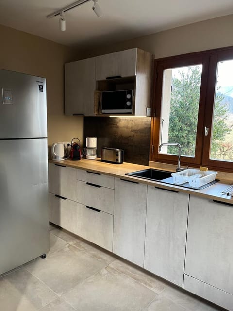 Le Chal'heureux grand chalet familial 8 personnes House in Auvergne-Rhône-Alpes