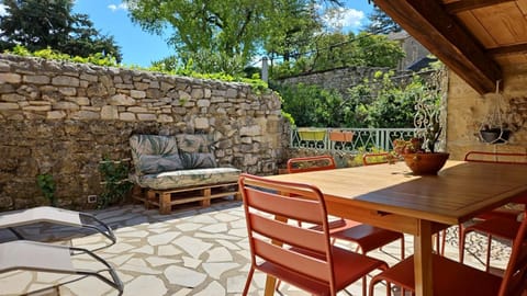 Balcony/Terrace, Dining area