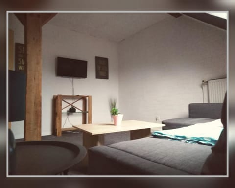 Huus fiev ` Apartment in Neuharlingersiel