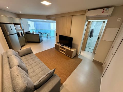 TV and multimedia, Kitchen or kitchenette, Living room, Seating area, minibar, oven