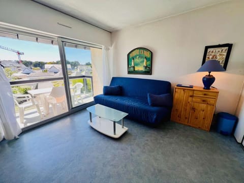 Quiberon : Charmant T2 avec piscine, terrasse, parking, proche plage - 4 pers. - FR-1-478-174 Apartment in Quiberon