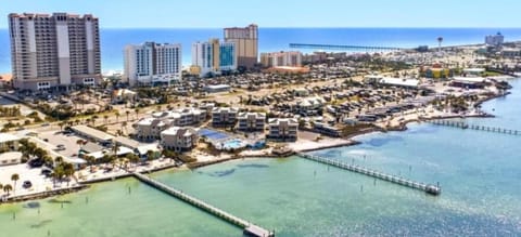 Property building, Neighbourhood, Bird's eye view, Beach