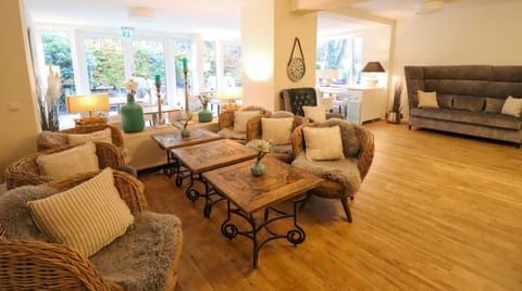 Communal lounge/ TV room, Lounge or bar