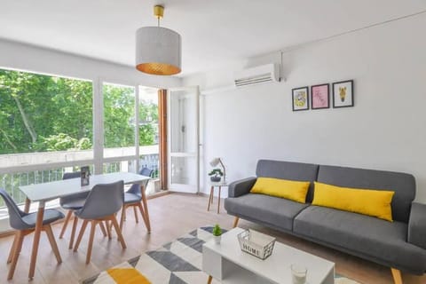 Grand T4 ensoleillé avec balcon à Avignon Apartment in Avignon
