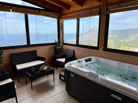 Natural landscape, Hot Tub, Mountain view