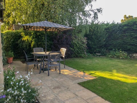 1A Erneston Crescent House in England