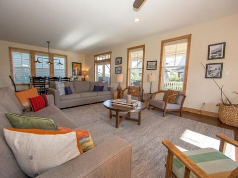 Rendezvous #20 House in Chelan (In Town)