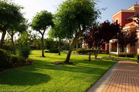 Patio, Garden, Garden view
