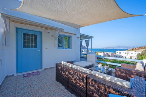 Balcony/Terrace, Seating area, Sea view