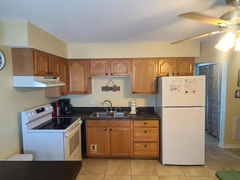 Super Cute With Deeded Beach Access (#26) - Sleeps 5 House in West Beach