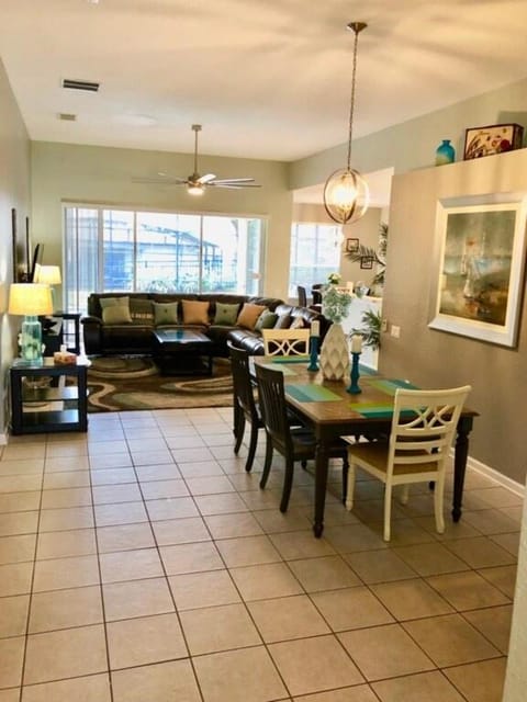 Sunshine Park at Windsor Hills villa Villa in Windsor Hills