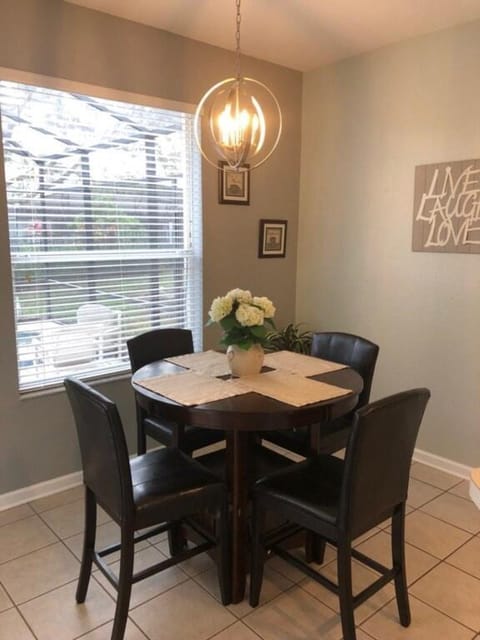 Sunshine Park at Windsor Hills villa Villa in Windsor Hills