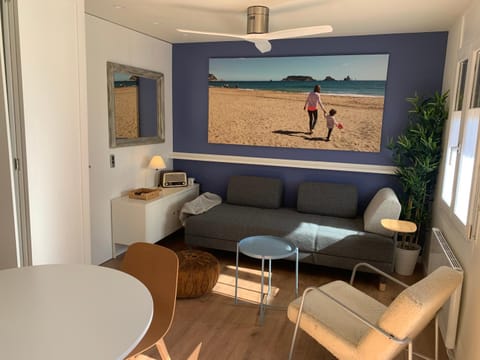 Living room, Seating area, On site