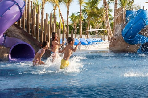 Swimming pool, young children