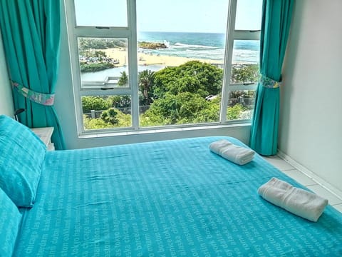 Bed, Bedroom, Sea view