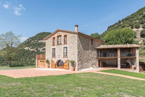 Facade/entrance, Garden