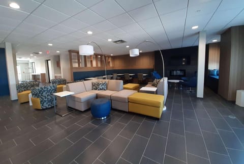 Lobby or reception, On site
