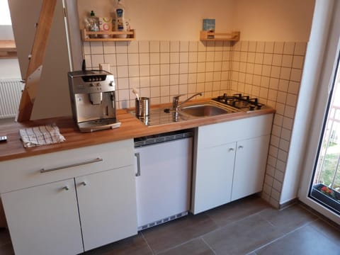 Coffee/tea facilities, Kitchen or kitchenette