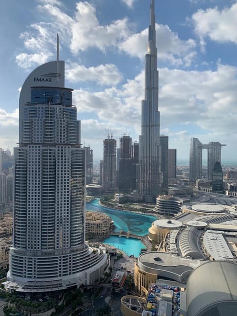 Nearby landmark, City view, Pool view, Street view
