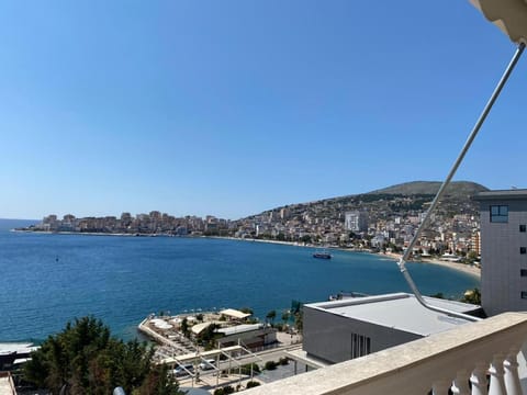 City view, Sea view