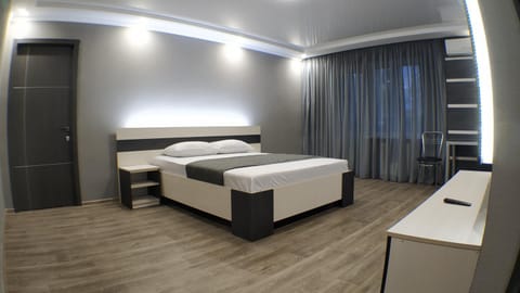 Bed, Living room, Other, Photo of the whole room, Decorative detail, Bedroom