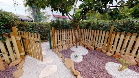 Garden view, pet friendly