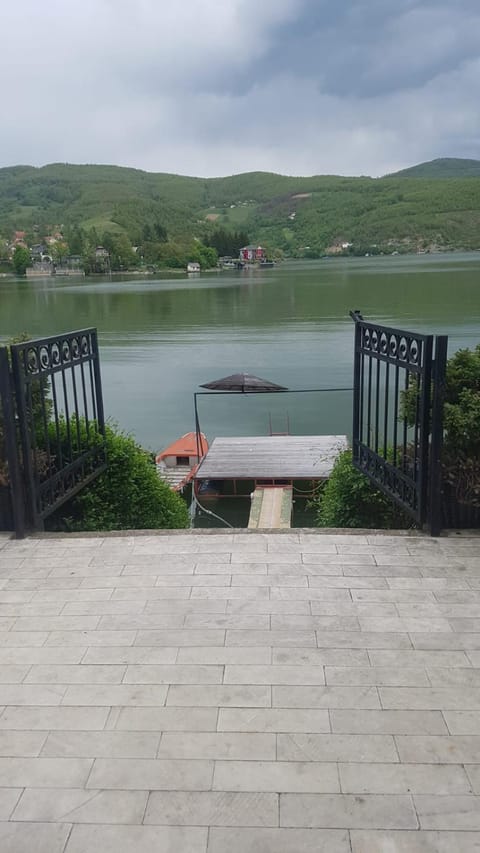 Lake House House in Serbia