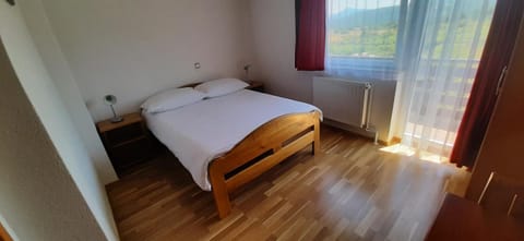 Rooms Jure Sabljak Bed and Breakfast in Lika-Senj County