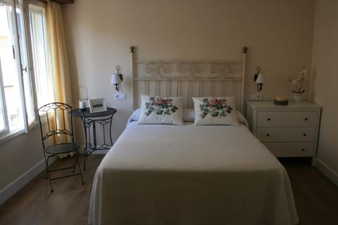 Day, Photo of the whole room