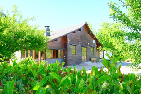 Maison L'Hirondelle Rustique à Tournavaux House in Wallonia, Belgium