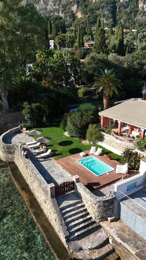Yiannis Seafront Villa Paleokastritsa Villa in Corfu, Greece