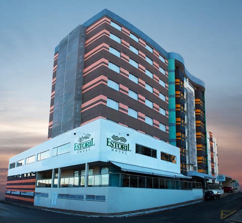 Property building, Facade/entrance, Day