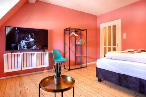 TV and multimedia, Bedroom