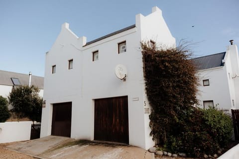 Ceol na Mara Apartment in Western Cape