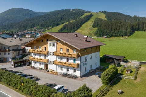 Property building, Neighbourhood, Bird's eye view, Mountain view