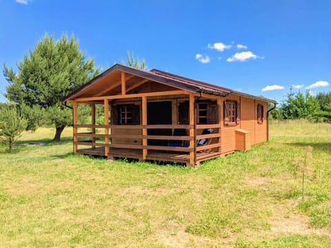 Property building, Off site, Garden, Location