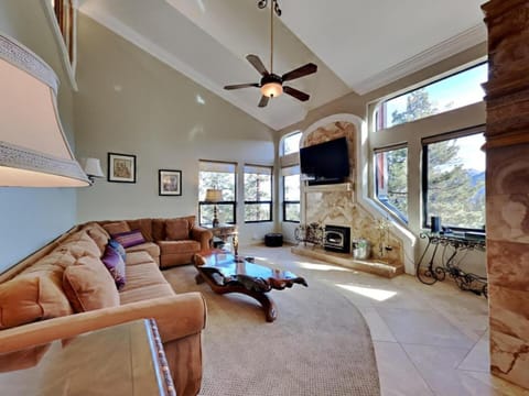 623 home Apartment in Mammoth Lakes