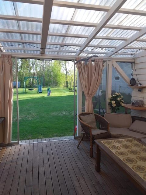 Seating area