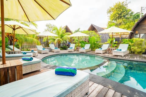 Property building, Swimming pool