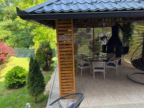 EMRAH RIVER UNA Villa in Lika-Senj County