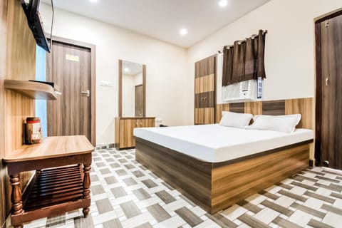 Photo of the whole room, Decorative detail, Bedroom