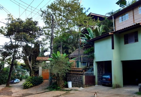 Facade/entrance, Off site, Day, Other, Hiking, Autumn, Area and facilities, Family