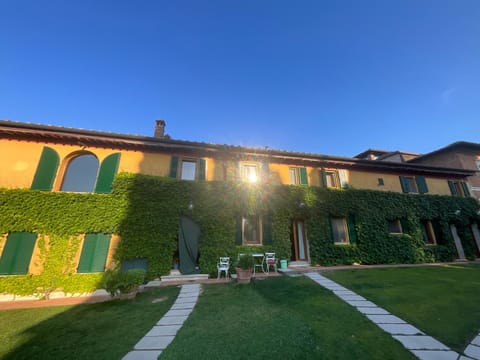 Property building, Garden view