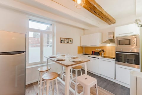 Vieux Lille: bright, functional apartment Apartment in Lille