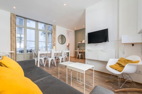 Old Lille - Beautiful house 3 bdrms 6pers. Apartment in Lille