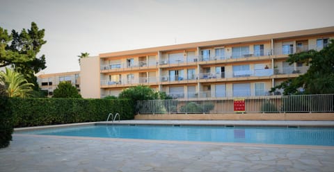 Pool view, Swimming pool, Swimming pool