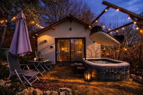 Property building, Garden, Hot Tub